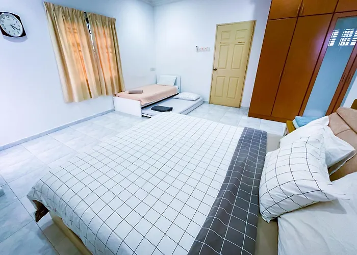 Tupai Mas Semi-D 4Br 2Mins To Lakegarden & Zoo Taiping